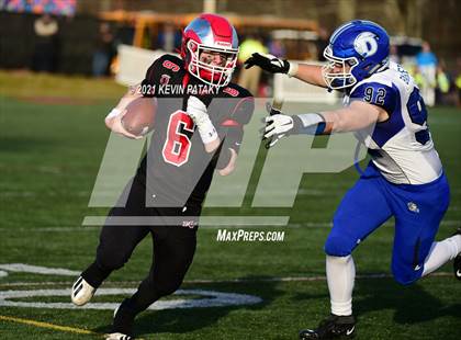 Thumbnail 3 in Darien @ New Canaan (CIAC Class LL Semifinal) photogallery.