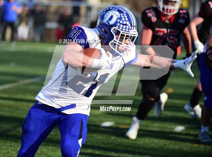 Thumbnail 1 in Darien @ New Canaan (CIAC Class LL Semifinal) photogallery.