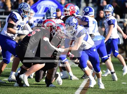 Thumbnail 1 in Darien @ New Canaan (CIAC Class LL Semifinal) photogallery.