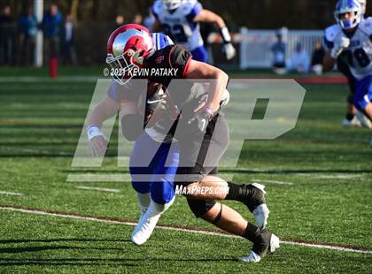 Thumbnail 3 in Darien @ New Canaan (CIAC Class LL Semifinal) photogallery.