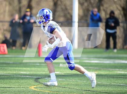 Thumbnail 1 in Darien @ New Canaan (CIAC Class LL Semifinal) photogallery.