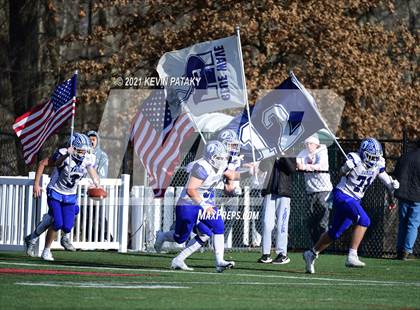Thumbnail 3 in Darien @ New Canaan (CIAC Class LL Semifinal) photogallery.
