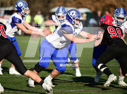 Thumbnail 3 in Darien @ New Canaan (CIAC Class LL Semifinal) photogallery.