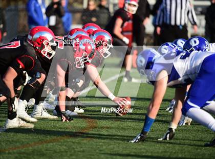 Thumbnail 1 in Darien @ New Canaan (CIAC Class LL Semifinal) photogallery.