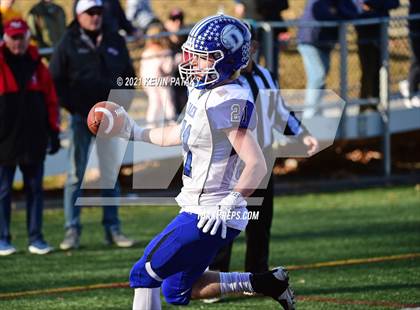 Thumbnail 1 in Darien @ New Canaan (CIAC Class LL Semifinal) photogallery.