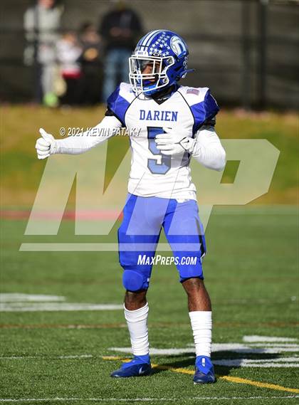 Thumbnail 2 in Darien @ New Canaan (CIAC Class LL Semifinal) photogallery.