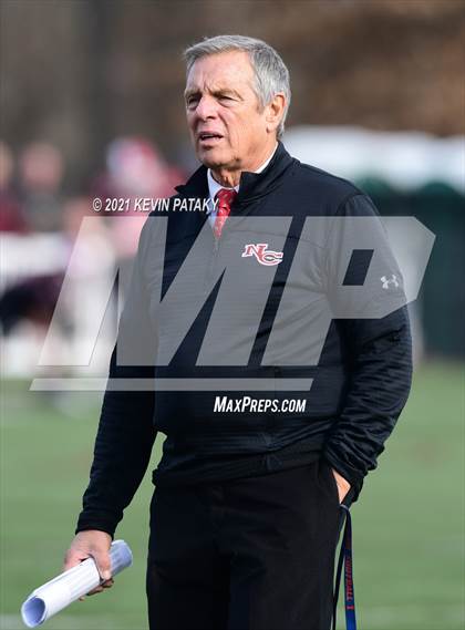 Thumbnail 2 in Darien @ New Canaan (CIAC Class LL Semifinal) photogallery.