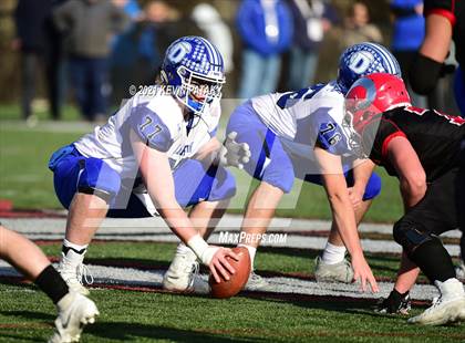 Thumbnail 3 in Darien @ New Canaan (CIAC Class LL Semifinal) photogallery.