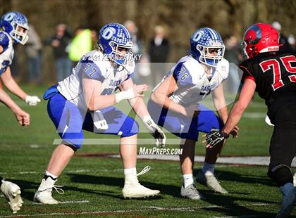 Thumbnail 2 in Darien @ New Canaan (CIAC Class LL Semifinal) photogallery.