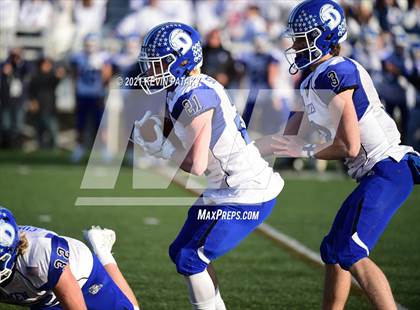 Thumbnail 2 in Darien @ New Canaan (CIAC Class LL Semifinal) photogallery.