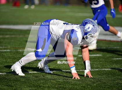 Thumbnail 3 in Darien @ New Canaan (CIAC Class LL Semifinal) photogallery.