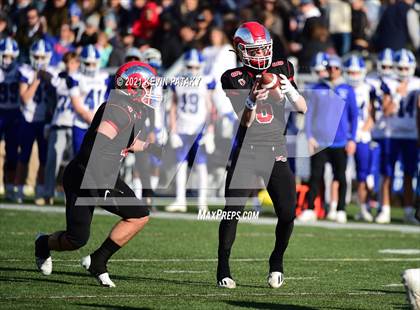 Thumbnail 3 in Darien @ New Canaan (CIAC Class LL Semifinal) photogallery.