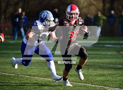 Thumbnail 2 in Darien @ New Canaan (CIAC Class LL Semifinal) photogallery.