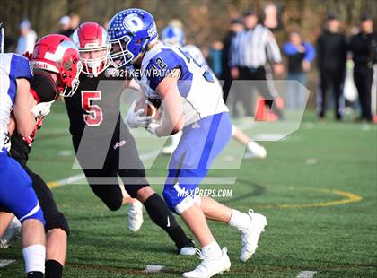 Thumbnail 2 in Darien @ New Canaan (CIAC Class LL Semifinal) photogallery.