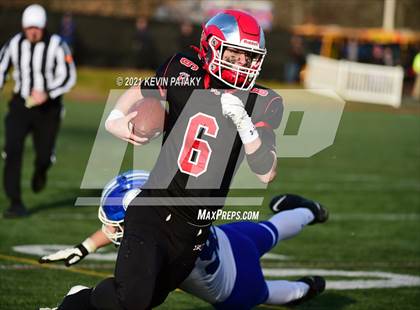 Thumbnail 3 in Darien @ New Canaan (CIAC Class LL Semifinal) photogallery.