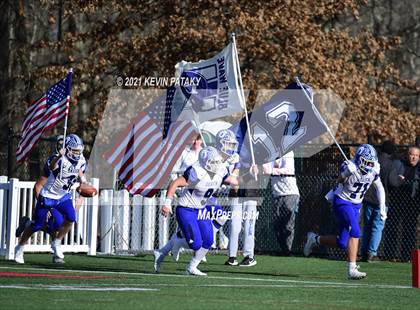 Thumbnail 1 in Darien @ New Canaan (CIAC Class LL Semifinal) photogallery.
