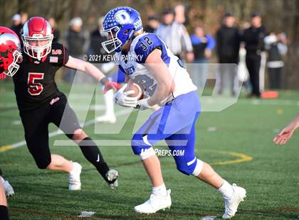 Thumbnail 1 in Darien @ New Canaan (CIAC Class LL Semifinal) photogallery.