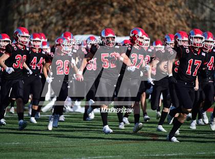 Thumbnail 3 in Darien @ New Canaan (CIAC Class LL Semifinal) photogallery.