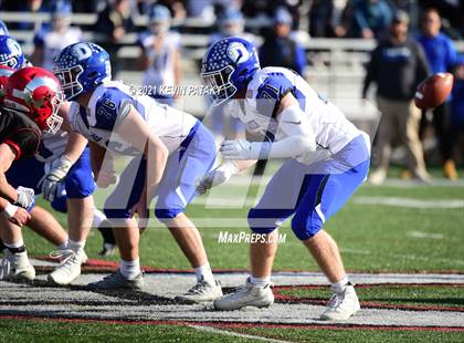 Thumbnail 3 in Darien @ New Canaan (CIAC Class LL Semifinal) photogallery.