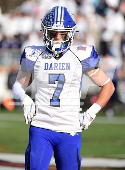 Thumbnail 1 in Darien @ New Canaan (CIAC Class LL Semifinal) photogallery.
