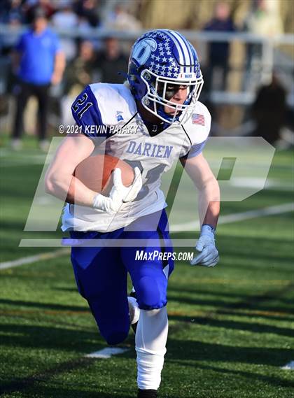 Thumbnail 2 in Darien @ New Canaan (CIAC Class LL Semifinal) photogallery.