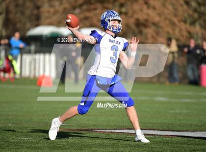 Thumbnail 2 in Darien @ New Canaan (CIAC Class LL Semifinal) photogallery.