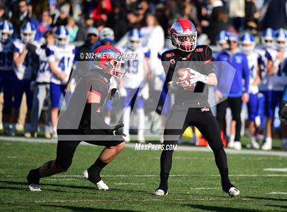 Thumbnail 1 in Darien @ New Canaan (CIAC Class LL Semifinal) photogallery.