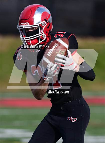 Thumbnail 1 in Darien @ New Canaan (CIAC Class LL Semifinal) photogallery.