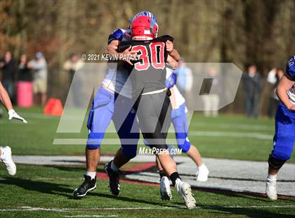 Thumbnail 2 in Darien @ New Canaan (CIAC Class LL Semifinal) photogallery.