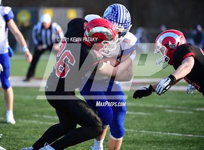 Thumbnail 3 in Darien @ New Canaan (CIAC Class LL Semifinal) photogallery.