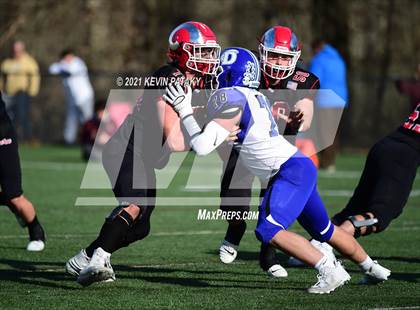Thumbnail 1 in Darien @ New Canaan (CIAC Class LL Semifinal) photogallery.