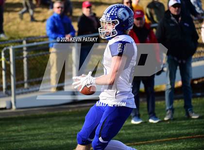Thumbnail 2 in Darien @ New Canaan (CIAC Class LL Semifinal) photogallery.