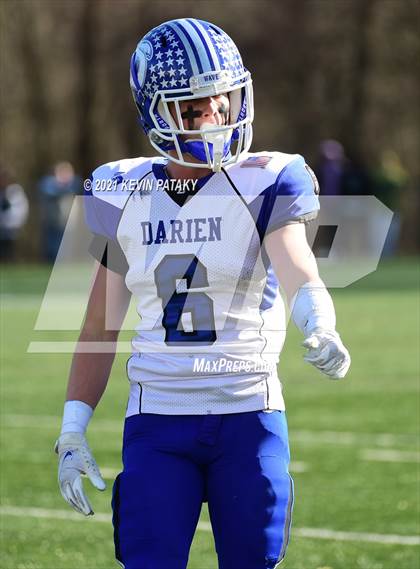 Thumbnail 1 in Darien @ New Canaan (CIAC Class LL Semifinal) photogallery.