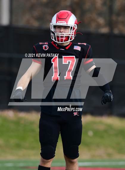 Thumbnail 1 in Darien @ New Canaan (CIAC Class LL Semifinal) photogallery.