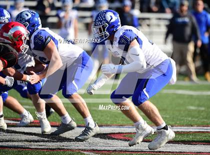 Thumbnail 1 in Darien @ New Canaan (CIAC Class LL Semifinal) photogallery.