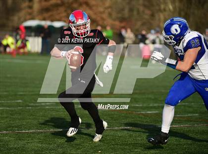 Thumbnail 2 in Darien @ New Canaan (CIAC Class LL Semifinal) photogallery.