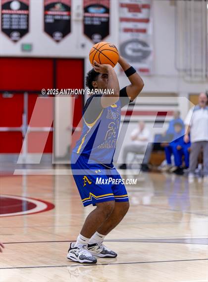 Thumbnail 2 in Bishop Amat vs. Ontario Christian photogallery.