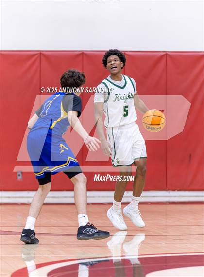 Thumbnail 3 in Bishop Amat vs. Ontario Christian photogallery.