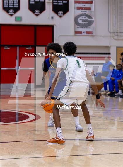 Thumbnail 3 in Bishop Amat vs. Ontario Christian photogallery.