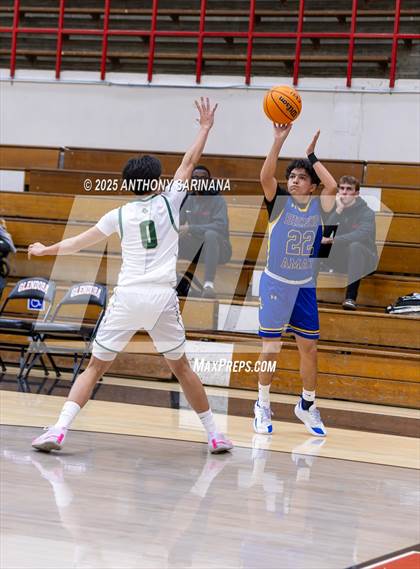 Thumbnail 3 in Bishop Amat vs. Ontario Christian photogallery.