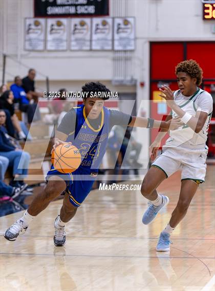 Thumbnail 1 in Bishop Amat vs. Ontario Christian photogallery.