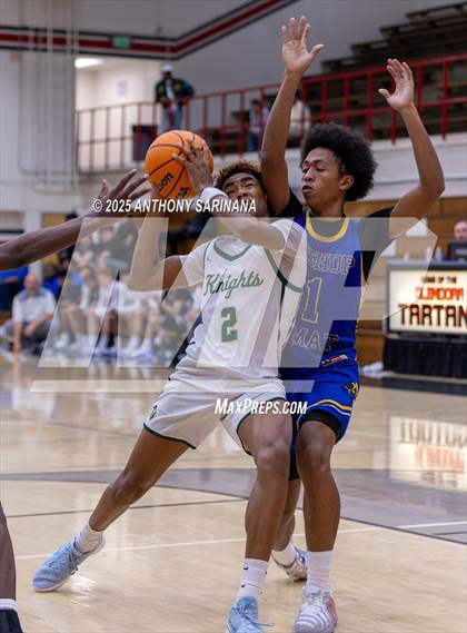 Thumbnail 1 in Bishop Amat vs. Ontario Christian photogallery.