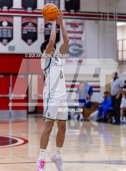 Thumbnail 3 in Bishop Amat vs. Ontario Christian photogallery.