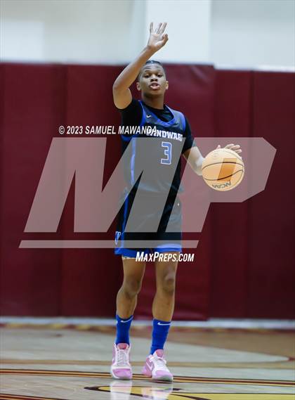Thumbnail 3 in Windward vs Colony (So Cal Showdown) photogallery.