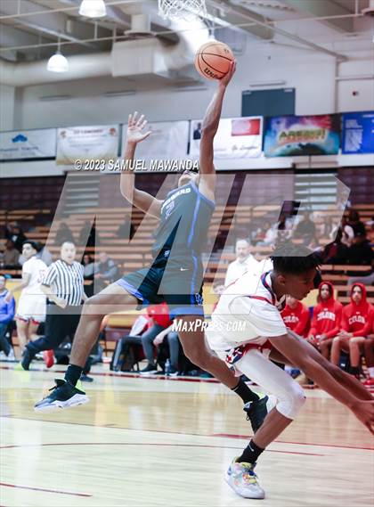 Thumbnail 3 in Windward vs Colony (So Cal Showdown) photogallery.