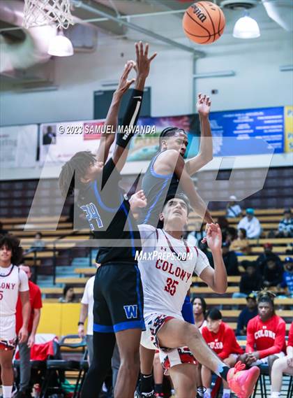Thumbnail 2 in Windward vs Colony (So Cal Showdown) photogallery.