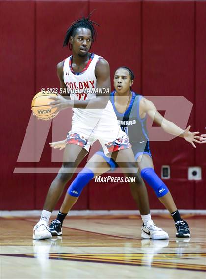Thumbnail 1 in Windward vs Colony (So Cal Showdown) photogallery.