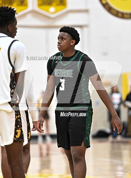 Thumbnail 3 in George Washington @ Thomas Jefferson photogallery.