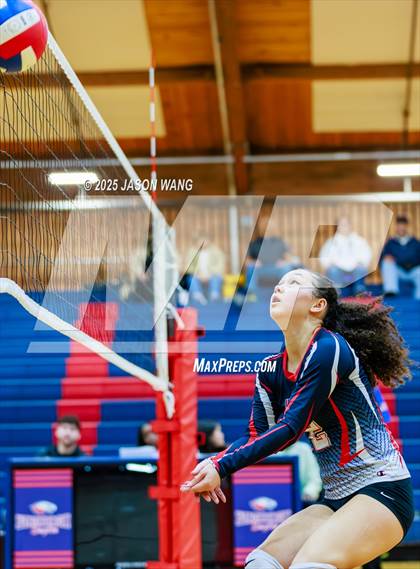 Thumbnail 2 in Evergreen @ Lindbergh (KingCo Tournament) photogallery.