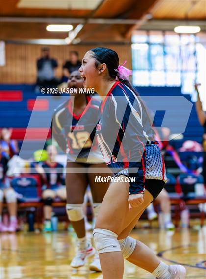 Thumbnail 1 in Evergreen @ Lindbergh (KingCo Tournament) photogallery.